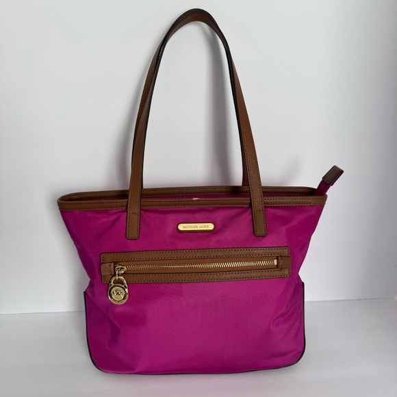 MICHAEL KORS KEMPTON Nylon Tote Fuschia and Tan Bag Purse - Picture 1 of 10